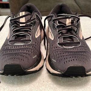 Brooks sneakers - Ghost 13 - size 6.5